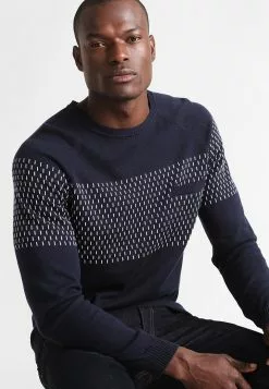 Pier One Strikkegenser - Dark Blue