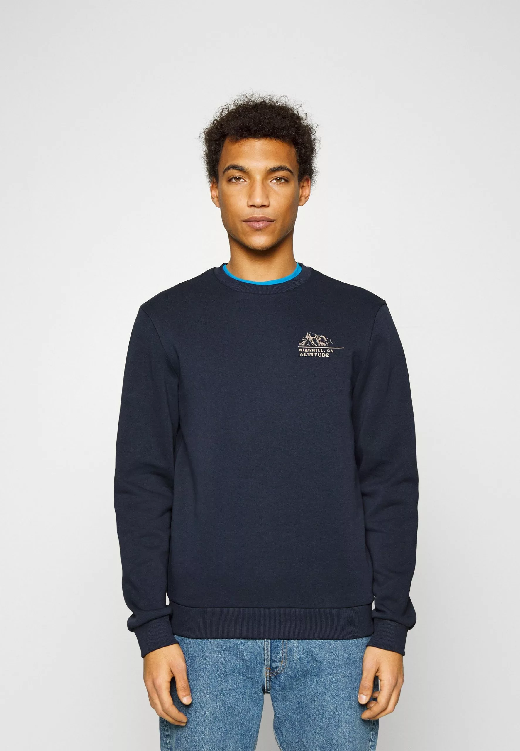 Pier One Sweatshirt - Dark Blue