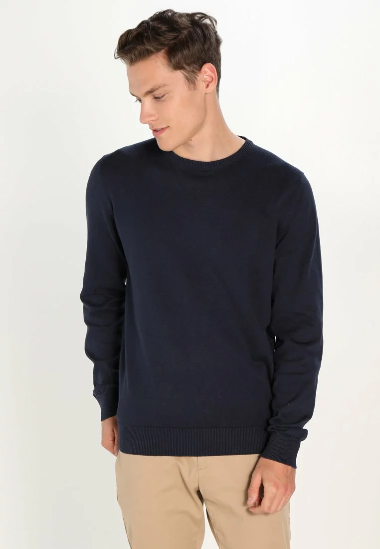 Pier One Basic Crewneck - Strikkegenser - Dark Blue