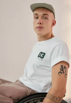 Pier One T-Shirts Med Print - White