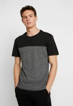 Pier One T-Shirts Med Print - Black