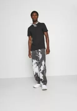 Pier One 3 Pack - T-Shirts - Black/Mottled Dark Grey/Bordeaux